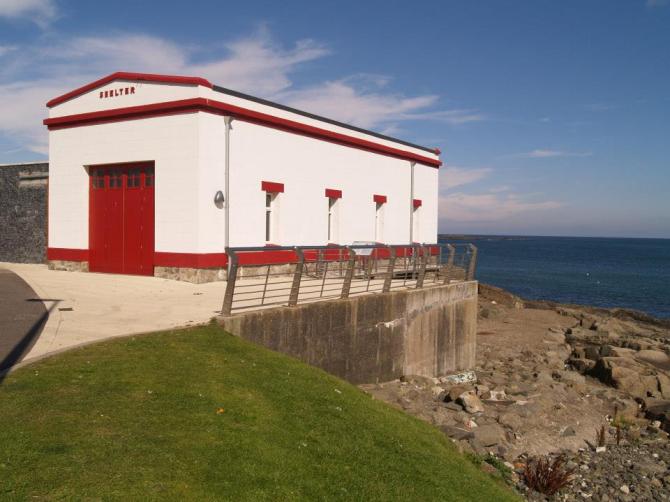 Smooth waters for lifeboat house restaurant conversion