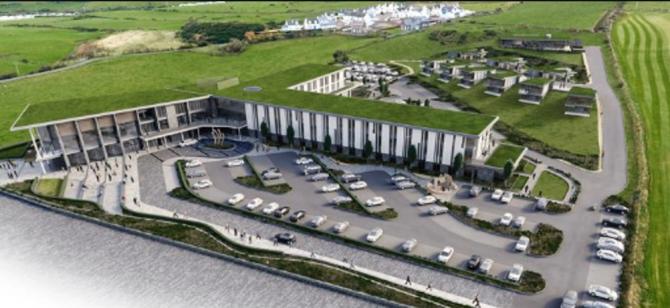 ‘Hotel on course’