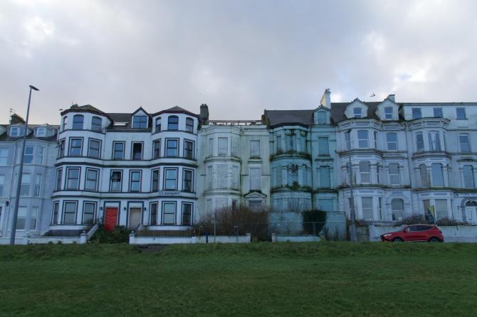 ‘Save Lansdowne Crescent from dereliction and decay’