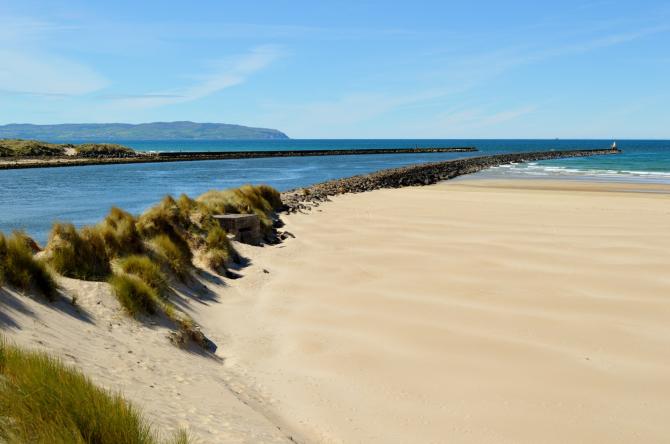 £1.2m funding for health and safety works on the Barmouth Moles