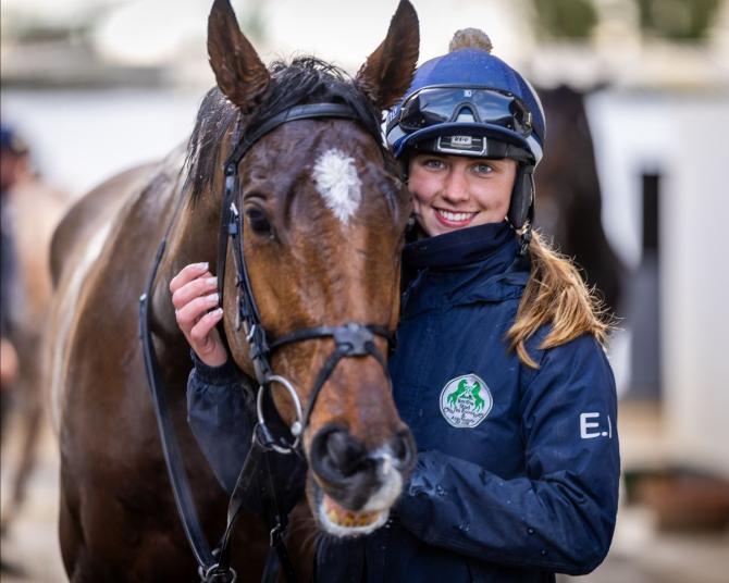 Teahupoo tops entry of six for the Grade One BAR 1 Betting Hatton's Grace Hurdle