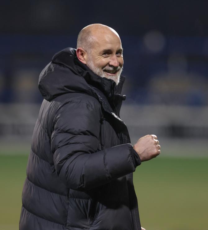 Larne stretch lead with victory over Glentoran