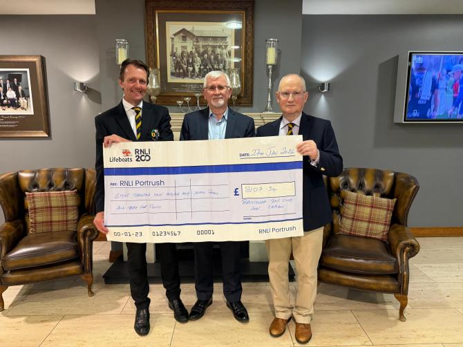 Portstewart Golf Club raises funds for RNLI